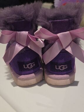 UGG Kids Purple Sheepskin Ribbon Back Boots